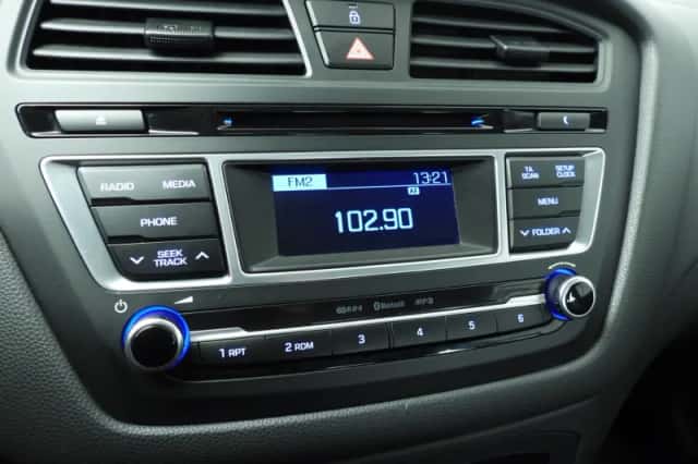 Hyundai i20 (2016) thumbnail 14