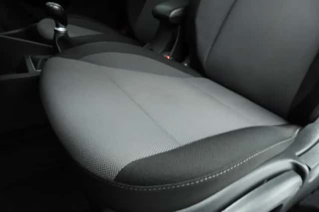 Hyundai i20 (2016) thumbnail 18