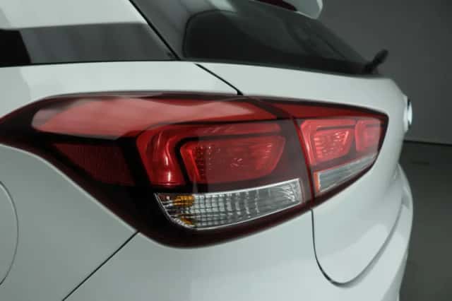 Hyundai i20 (2016) thumbnail 26