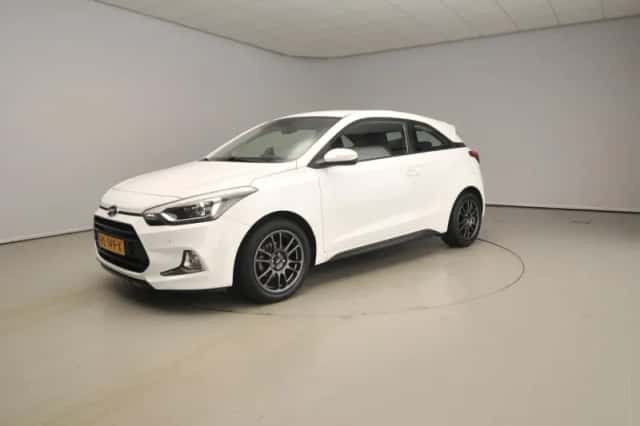 Hyundai i20 (2016) thumbnail 30