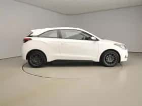 Hyundai i20 (2016) thumbnail 4