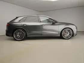 Audi Q8 (2024) thumbnail 4