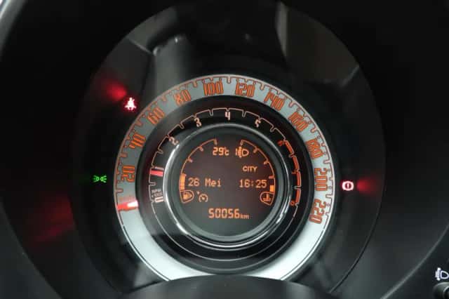 Fiat 500 (2019) thumbnail 32