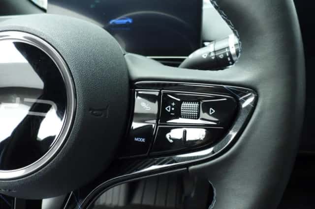 BYD Seal (2024) thumbnail 14