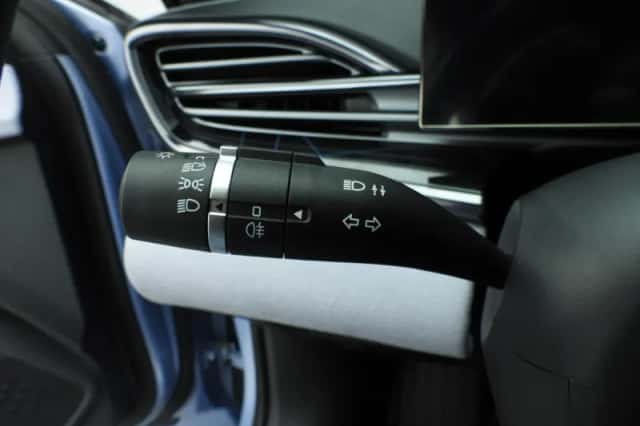 BYD Seal (2024) thumbnail 24