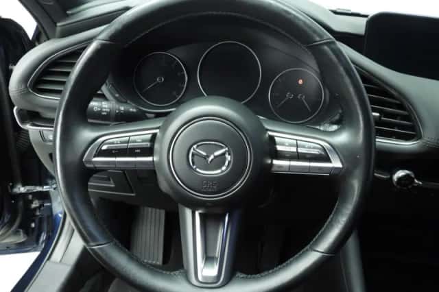 Mazda 3 (2019) thumbnail 11