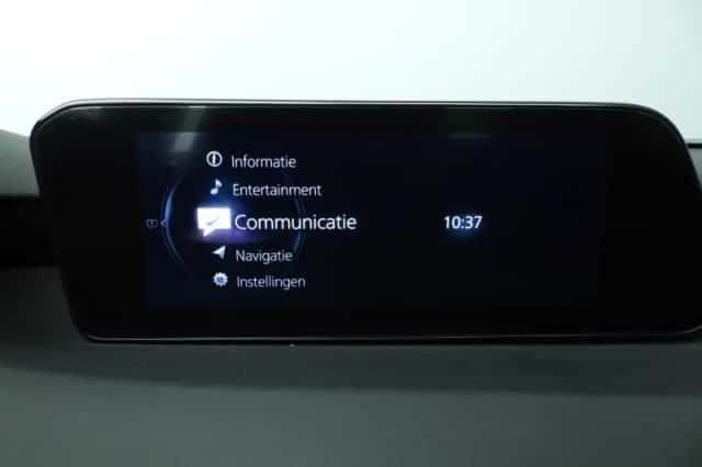 Mazda 3 (2019) thumbnail 30