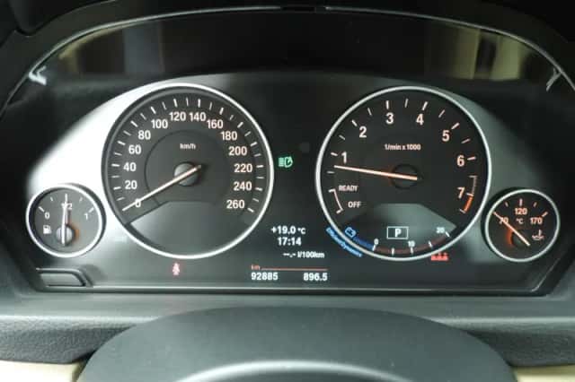 BMW 3-Serie (2014) thumbnail 11