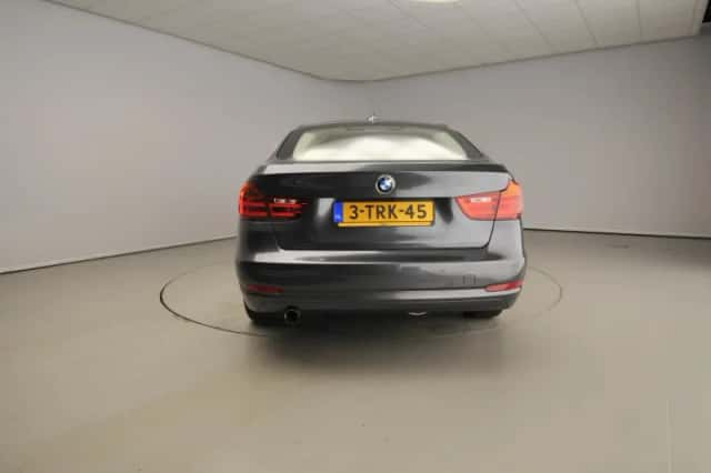BMW 3-Serie (2014) thumbnail 3