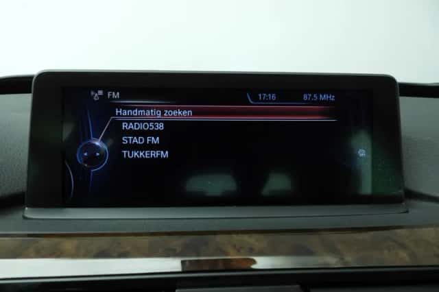 BMW 3-Serie (2014) thumbnail 33