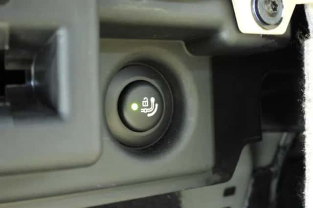 BMW 3-Serie (2014) thumbnail 39