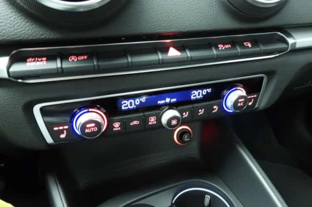 Audi A3 (2016) thumbnail 37