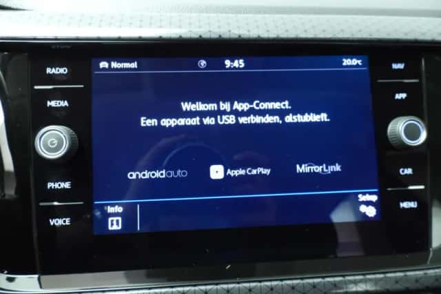 Volkswagen T-Cross (2019) thumbnail 31