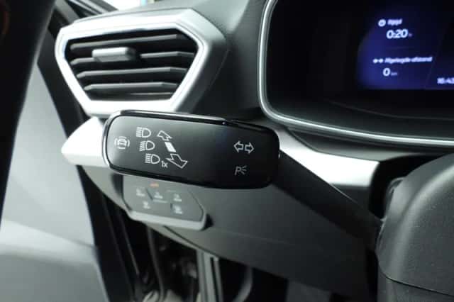 SEAT Leon (2021) thumbnail 21