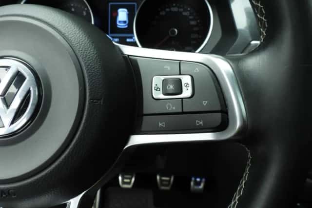 Volkswagen Tiguan (2016) thumbnail 15