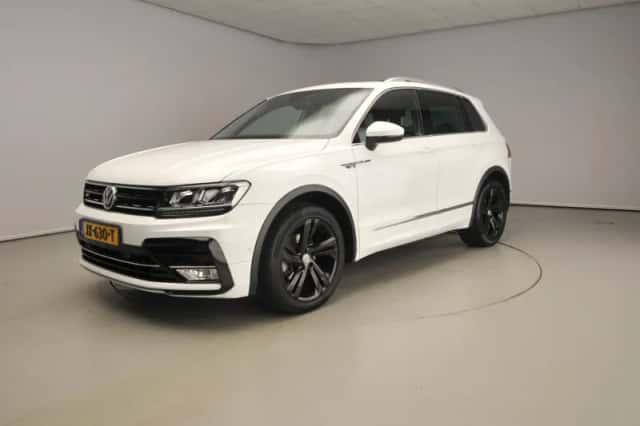 Volkswagen Tiguan (2016) thumbnail 49
