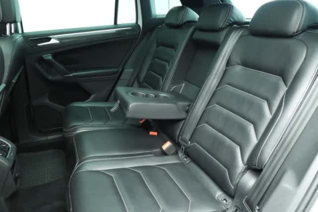 Volkswagen Tiguan (2016) thumbnail 8