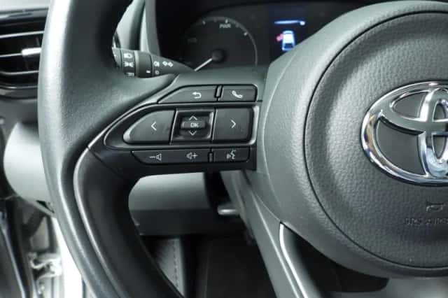 Toyota Yaris (2022) thumbnail 13