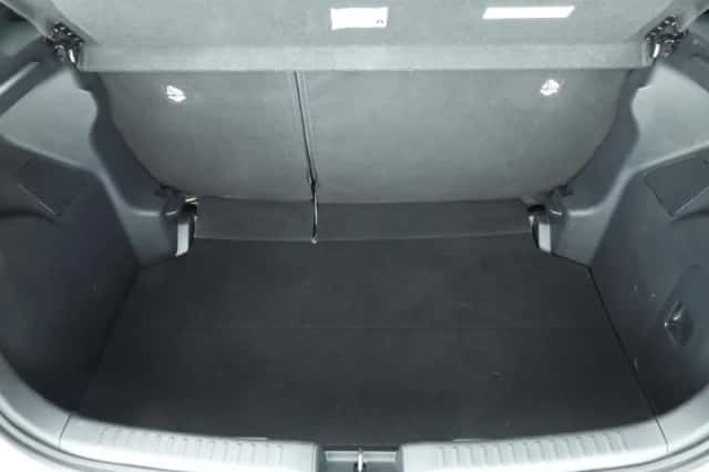 Toyota Yaris (2022) thumbnail 9