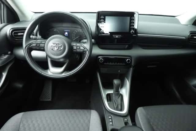 Toyota Yaris (2022) thumbnail 10