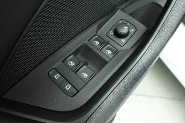 Škoda Octavia (2021) thumbnail 24