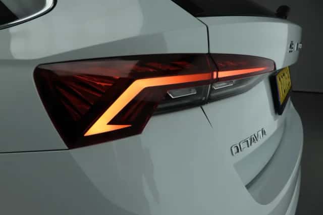 Škoda Octavia (2021) thumbnail 47