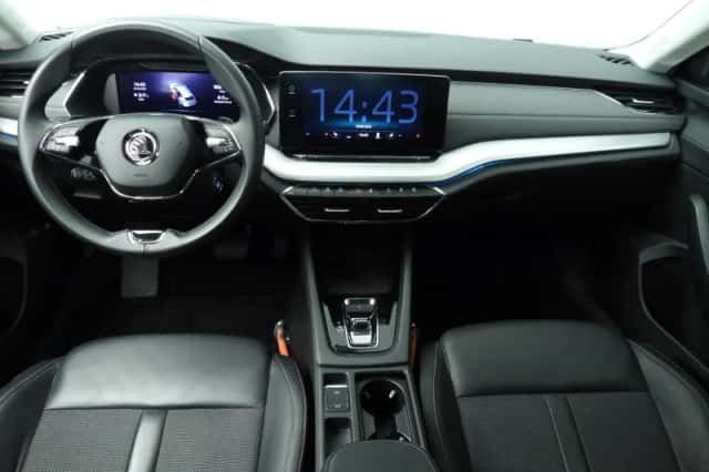 Škoda Octavia (2021) thumbnail 10