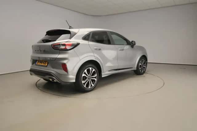 Ford Puma (2022) thumbnail 2