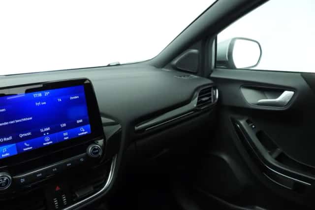 Ford Puma (2022) thumbnail 24