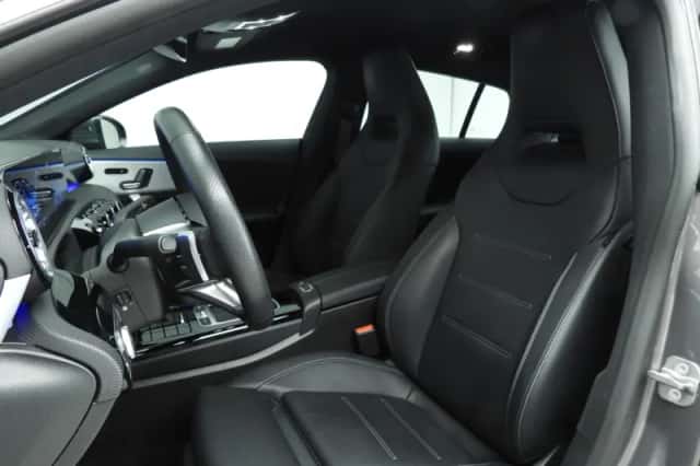 Mercedes-Benz CLA-Klasse (2024) thumbnail 6