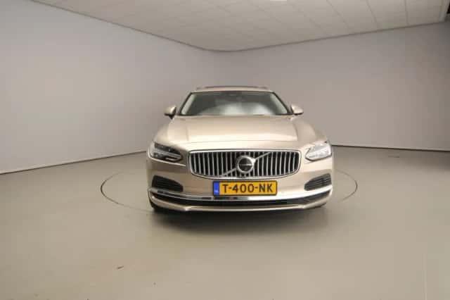 Volvo V90 (2023) thumbnail 5