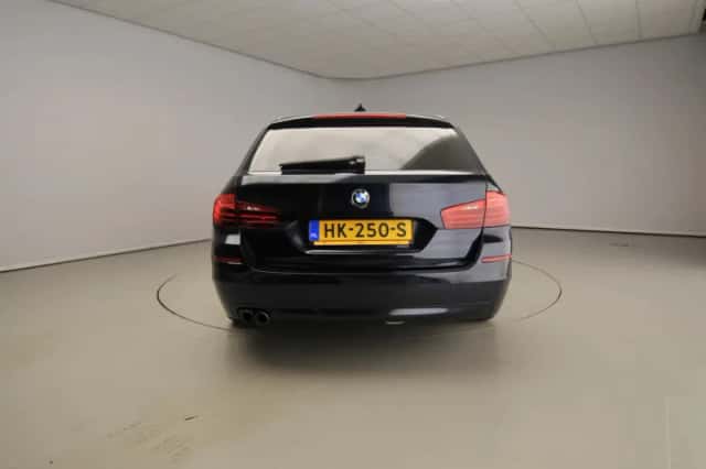 BMW 5-Serie (2015) thumbnail 3