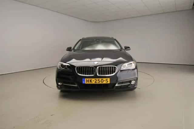 BMW 5-Serie (2015) thumbnail 5