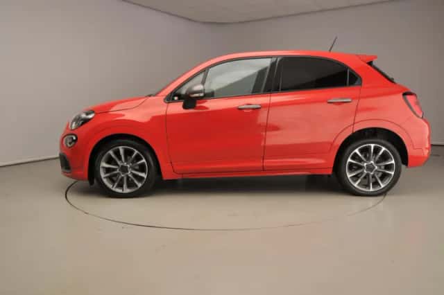 Fiat 500X (2020) thumbnail 2