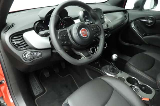 Fiat 500X (2020) thumbnail 6