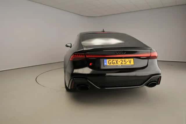 Audi RS7 (2021) thumbnail 3