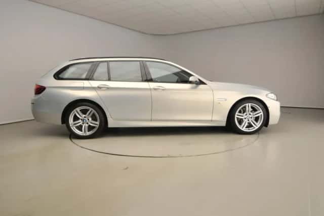 BMW 5-Serie (2016) thumbnail 4