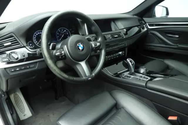 BMW 5-Serie (2016) thumbnail 6