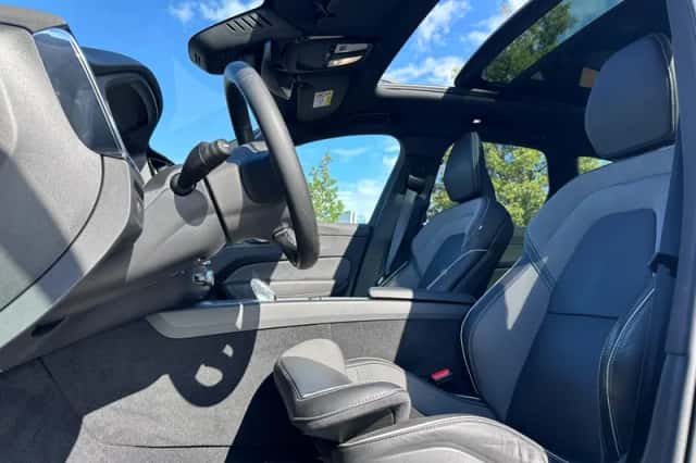 Volvo XC60 (2024) thumbnail 5