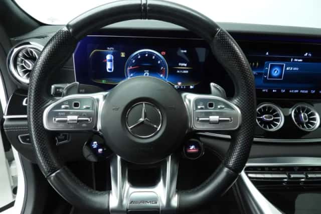Mercedes-AMG GT (2019) thumbnail 11