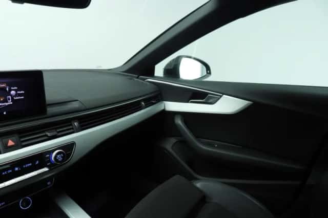 Audi A5 (2018) thumbnail 35