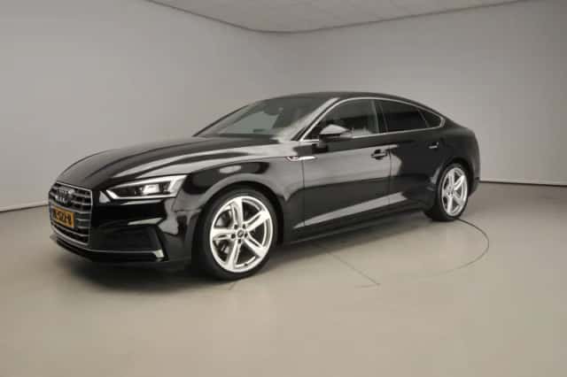 Audi A5 (2018) thumbnail 42