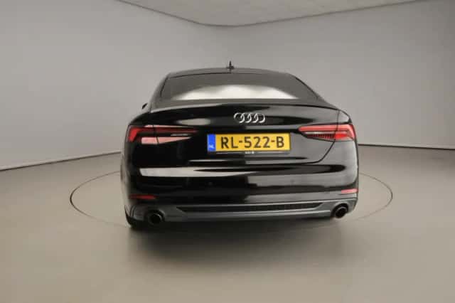 Audi A5 (2018) thumbnail 6