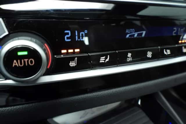 BMW X3 (2018) thumbnail 30