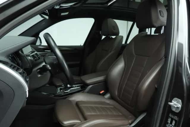 BMW X3 (2018) thumbnail 7