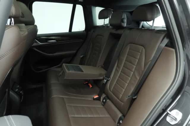 BMW X3 (2018) thumbnail 8