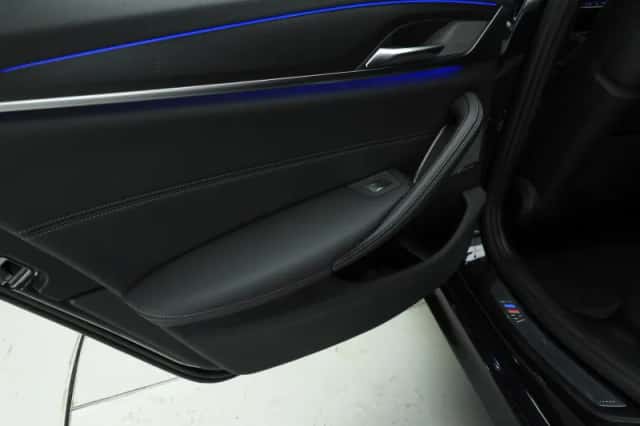 BMW 5-Serie (2020) thumbnail 33