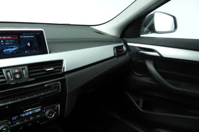 BMW X2 (2018) thumbnail 37