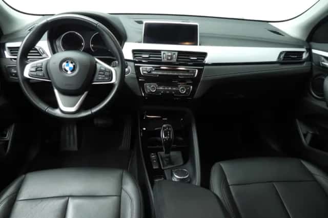 BMW X2 (2018) thumbnail 7