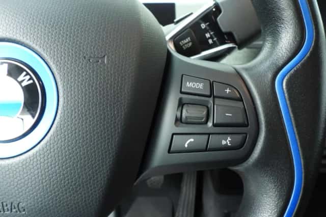 BMW i3 (2016) thumbnail 15